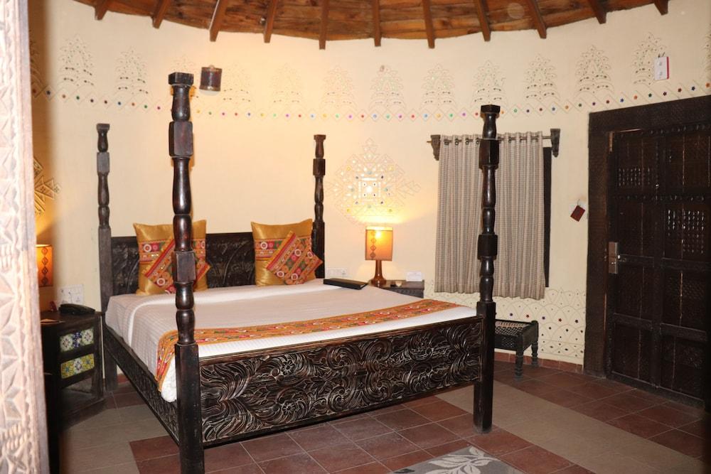 Regenta Resort Bhuj By Royal Orchid Hotels Limited Dış mekan fotoğraf